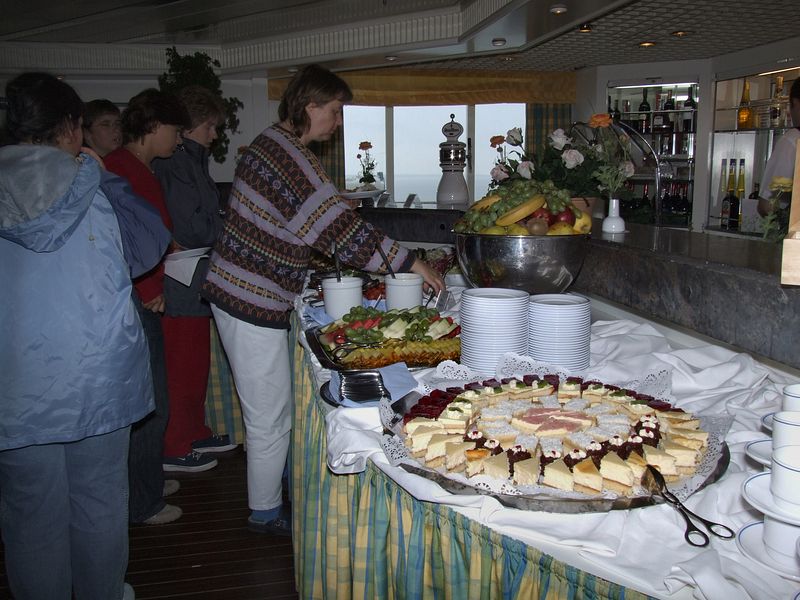 Mittagsbuffet in der Lidobar