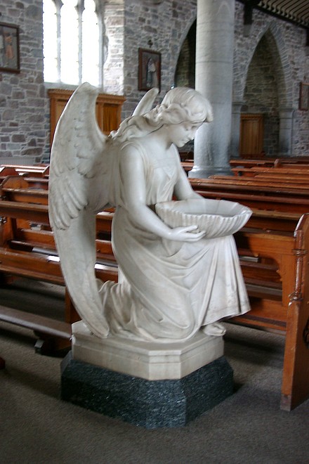 Engel in der Kirche